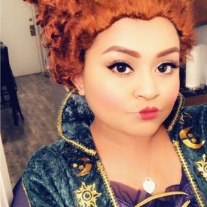 Hocus Pocus Winifred Halloween costume